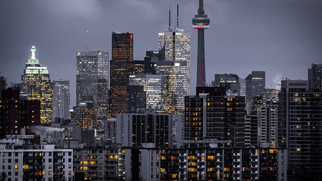 The 6ix - Toronto cityscape at night - torontonian expressions