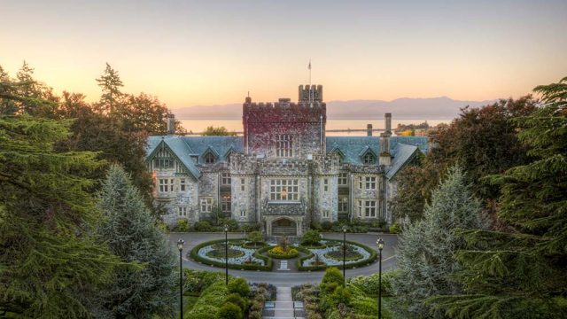 Royal Roads University, Hatley Castle photo, with the ocean in the background