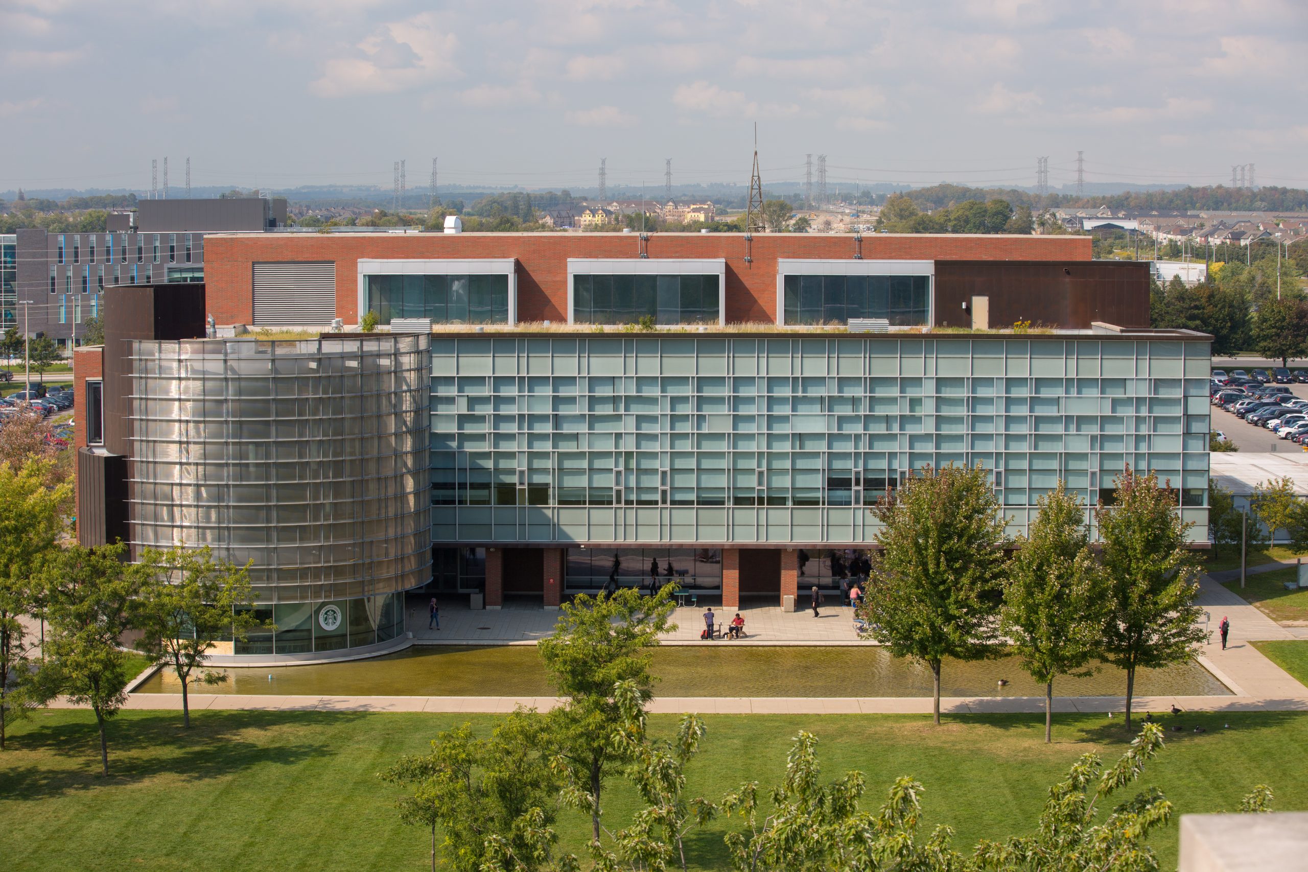 exterior-of-ilsc-university-pathway-partner-instutution-ontario-tech-university-in-onatrio-canada